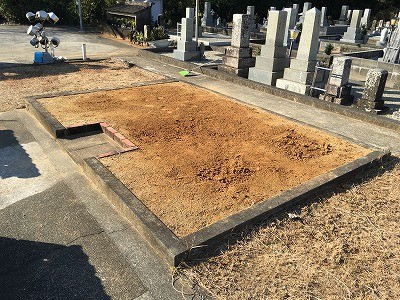 串本町にて　お墓の撤去工事（墓じまい）