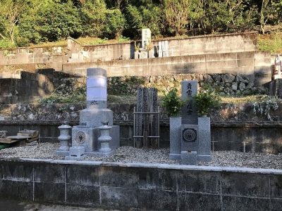 龍神村にて　お墓の施工事例(真壁青小目）
