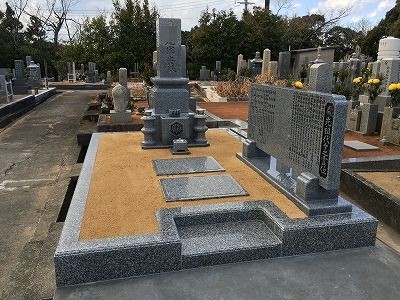 白浜町にて　お墓の施工事例