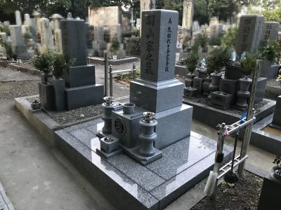 田辺市にて　お墓の施工事例　(栄州石）